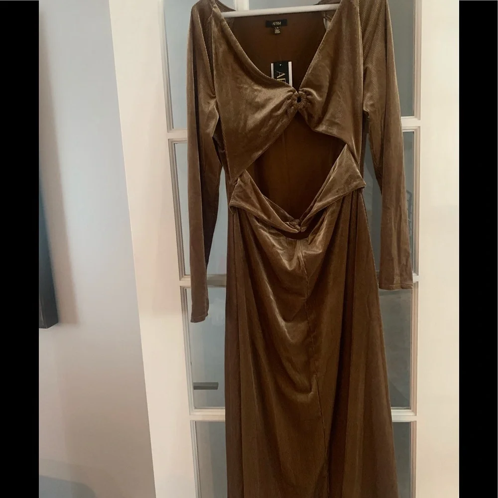 NWT size L cut out dress from AFRM - Picture 4 of 5